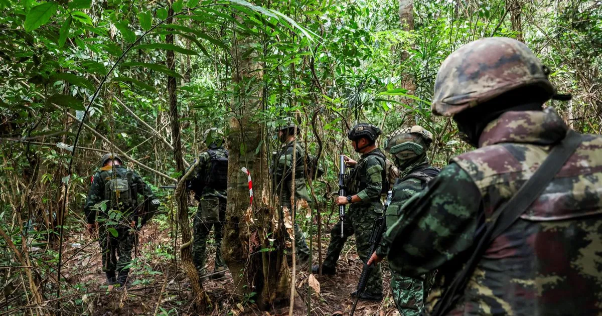 कंबोडिया-थाईलैंड संघर्ष में युद्ध रोकने का दावा: ट्रंप बोले—आज मैंने एक युद्ध रोक दिया