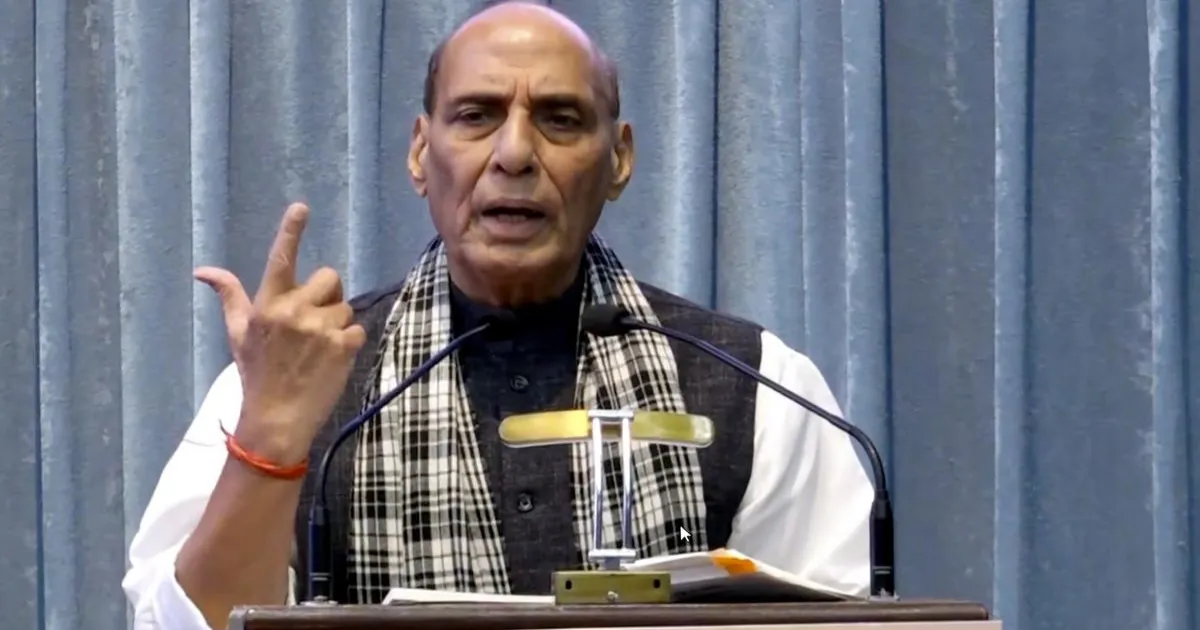 भारत का रक्षा उत्पादन 2024-25 में ₹1.5 लाख करोड़ के रिकॉर्ड स्तर पर पहुँचा