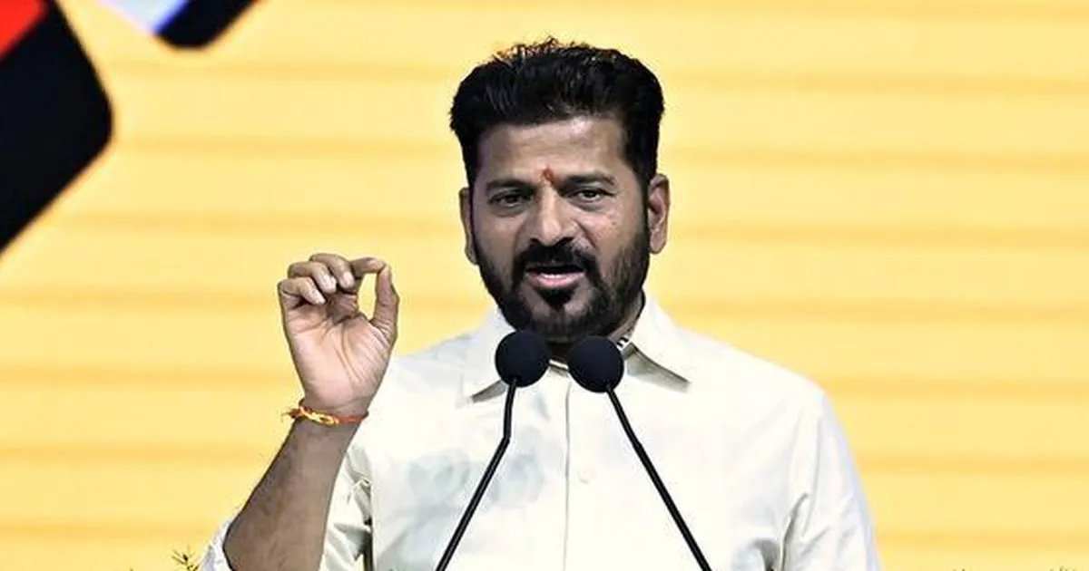 खम्मम में विकास कार्यों का उद्घाटन, रेवंत रेड्डी ने नगर निकाय चुनावों का बिगुल फूंका