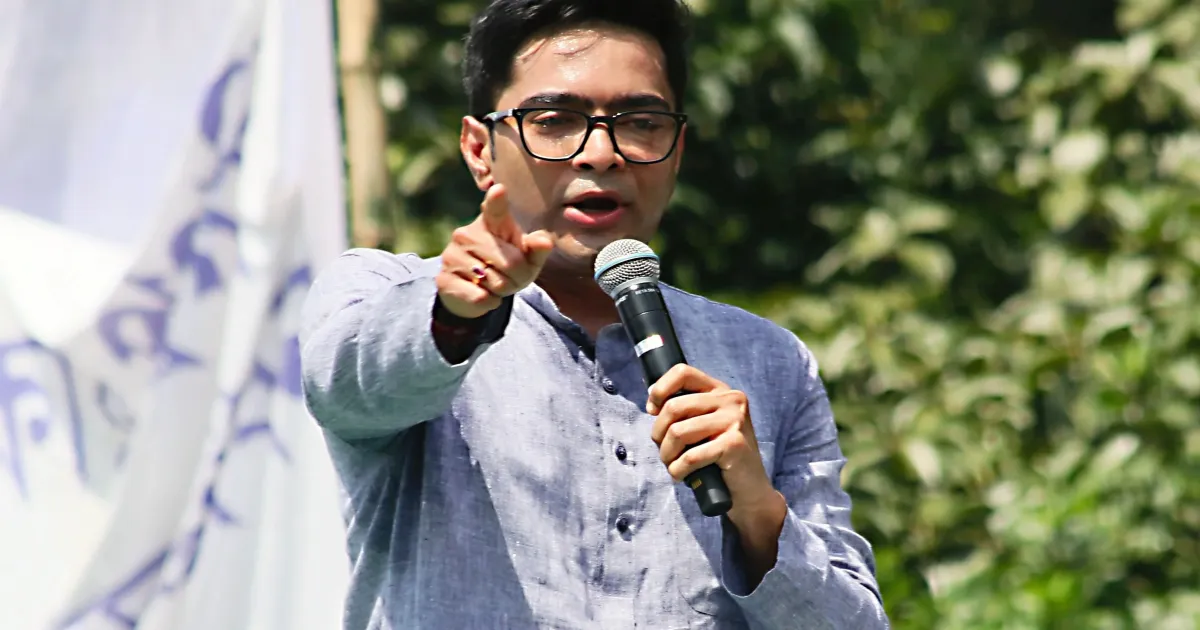 भवानीपुर को कोलकाता में अग्रणी बनाना आवश्यक: अभिषेक बनर्जी ने पार्टी कार्यकर्ताओं से टीएमसी सरकार की योजनाओं का प्रचार करने को कहा