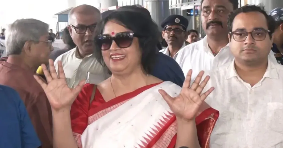 तसलीमा नसरीन 19 साल बाद कोलकाता लौटीं, बोलीं- यहां आकर बहुत अच्छा लग रहा है