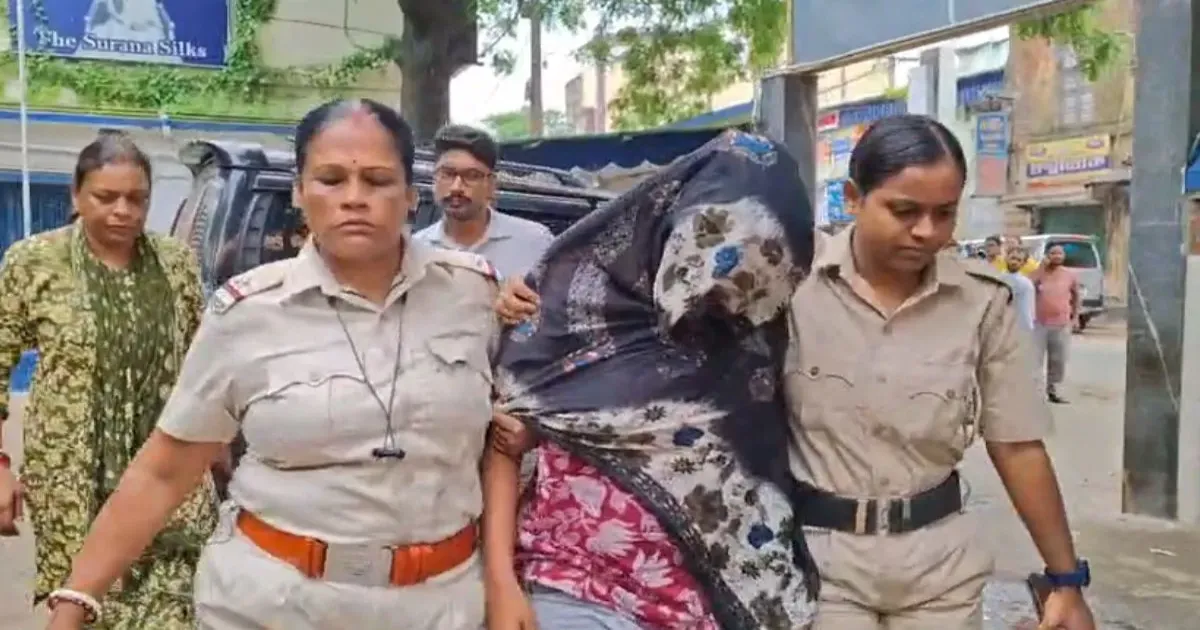 बंगाल के मुख्यमंत्री को निशाना बनाने की साजिश? हनी-ट्रैप नेटवर्क से जुड़ी झारखंड की महिला गिरफ्तार