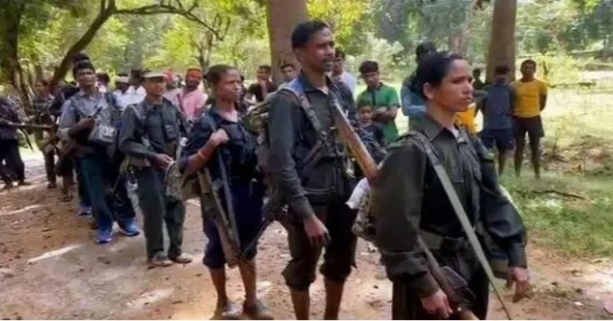 41-maoists-surrender-bijapur-chhattisgarh