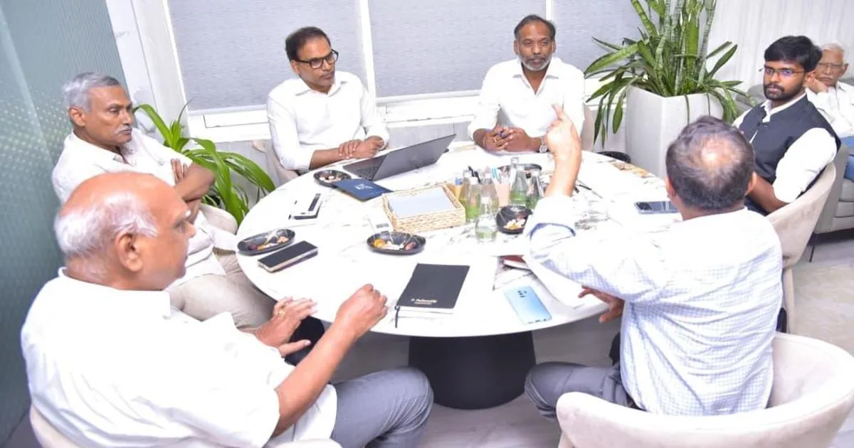 बिजली आपूर्ति मजबूत करने के लिए उपकेंद्रों का निर्माण तेज करने के निर्देश
