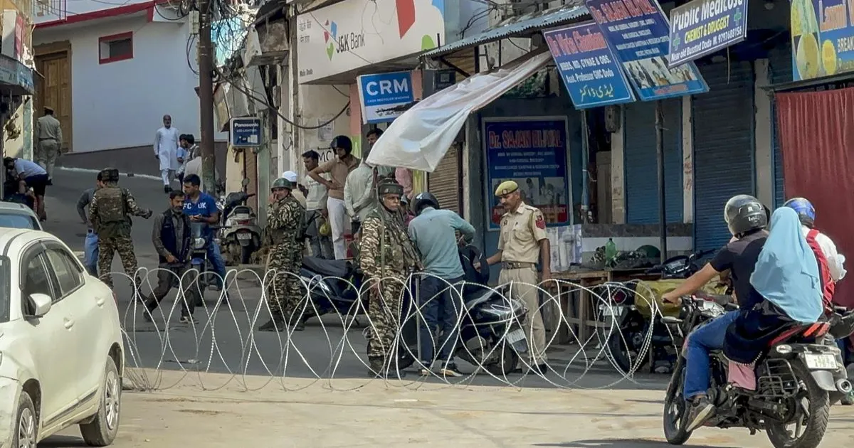 जम्मू-कश्मीर के डोडा में एक हफ़्ते बाद बहाल हुई ब्रॉडबैंड इंटरनेट सेवाएँ