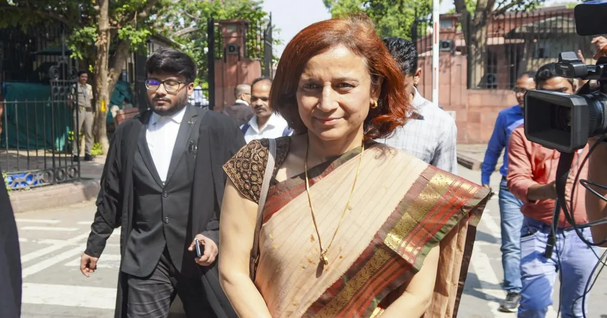 सोनम वांगचुक की हिरासत मामला: सुप्रीम कोर्ट ने पत्नी की याचिका पर सुनवाई 7 जनवरी तक टाली