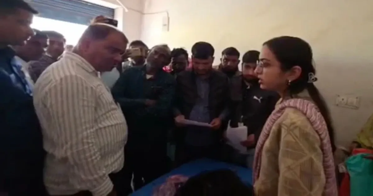 एसआईआर सुनवाई के दौरान बंगाल के मंत्री ने ड्यूटी पर तैनात महिला अधिकारी को दी धमकी