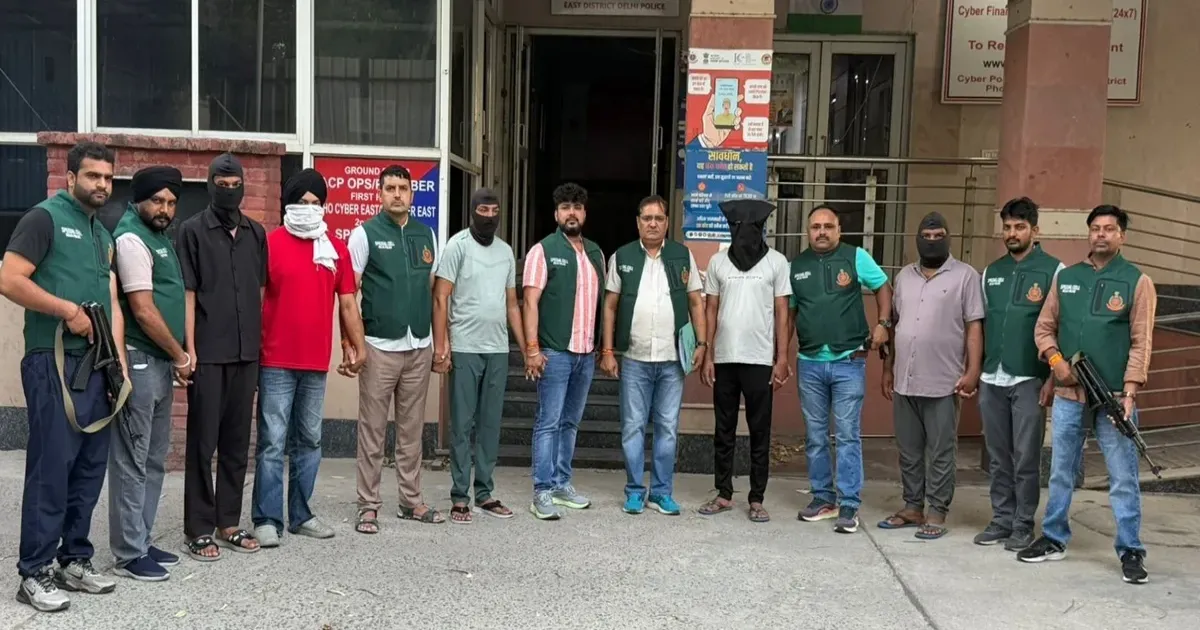 दिल्ली में पाकिस्तान समर्थित आतंकी नेटवर्क का भंडाफोड़, 7 गिरफ्तार; हथियार और गोला-बारूद बरामद