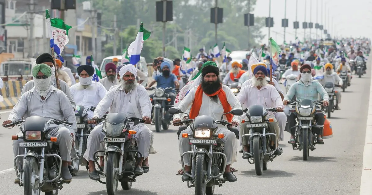 किसान मजदूर मोर्चा ने पंजाब में बाढ़ प्रभावित किसानों के लिए मुआवजे की मांग की, प्रदर्शन आयोजित किया