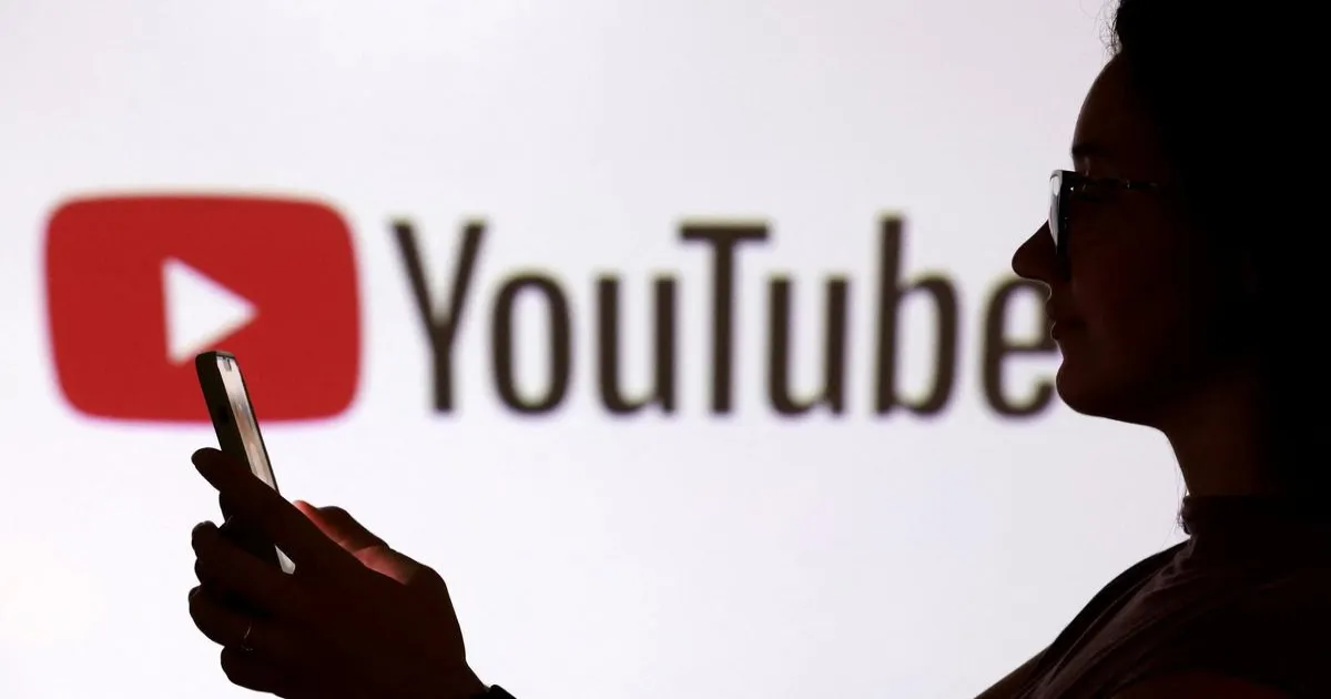 youtube-new-liquid-glass-video-player-update