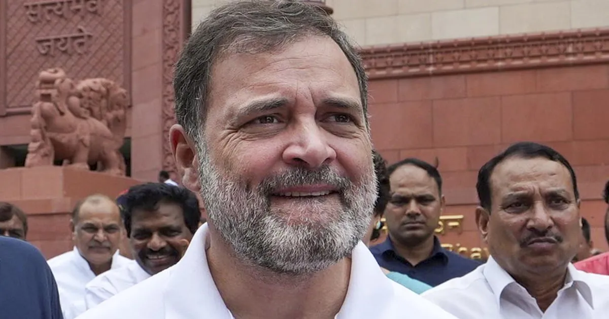 ऑपरेशन सिंदूर में माता-पिता खोने वाले 22 बच्चों की शिक्षा का खर्च उठाएंगे राहुल गांधी