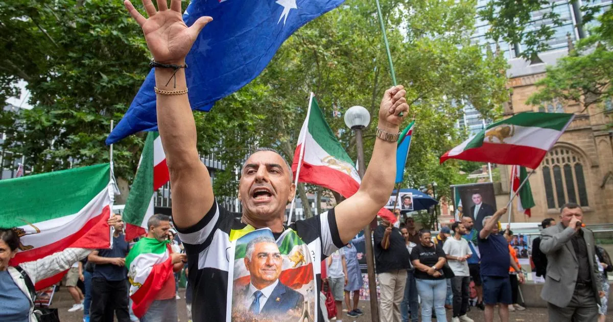 ईरान की यात्रा से बचें: भारत सरकार ने जारी की नई एडवाइजरी