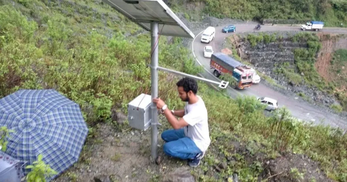 IIT मंडी के वैज्ञानिकों ने विकसित किया भूस्खलन चेतावनी तंत्र, जमीन की सूक्ष्म हलचल भी करेगा पहचान