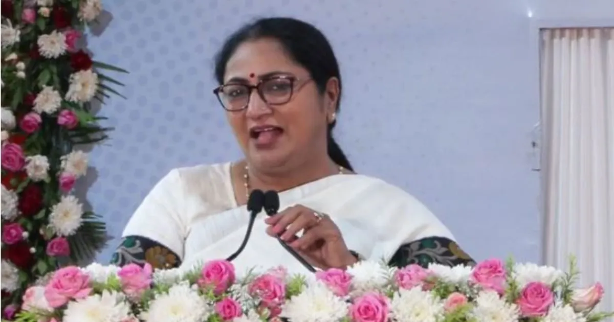 विरोध करने वालों को गवाह बना देते हैं : रेखा गुप्ता का अरविंद केजरीवाल पर हमला