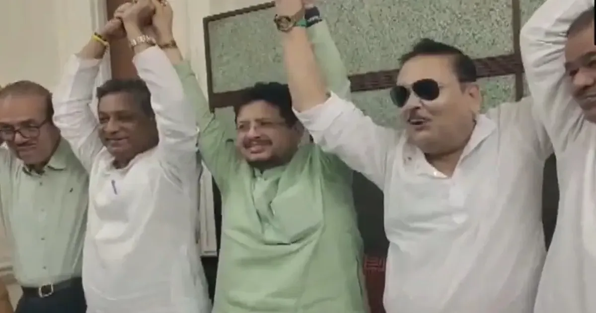 ममता बनर्जी को बड़ा झटका, टीएमसी के वरिष्ठ नेता मदन मित्रा ने छोड़ा साथ, बागी गुट में शामिल