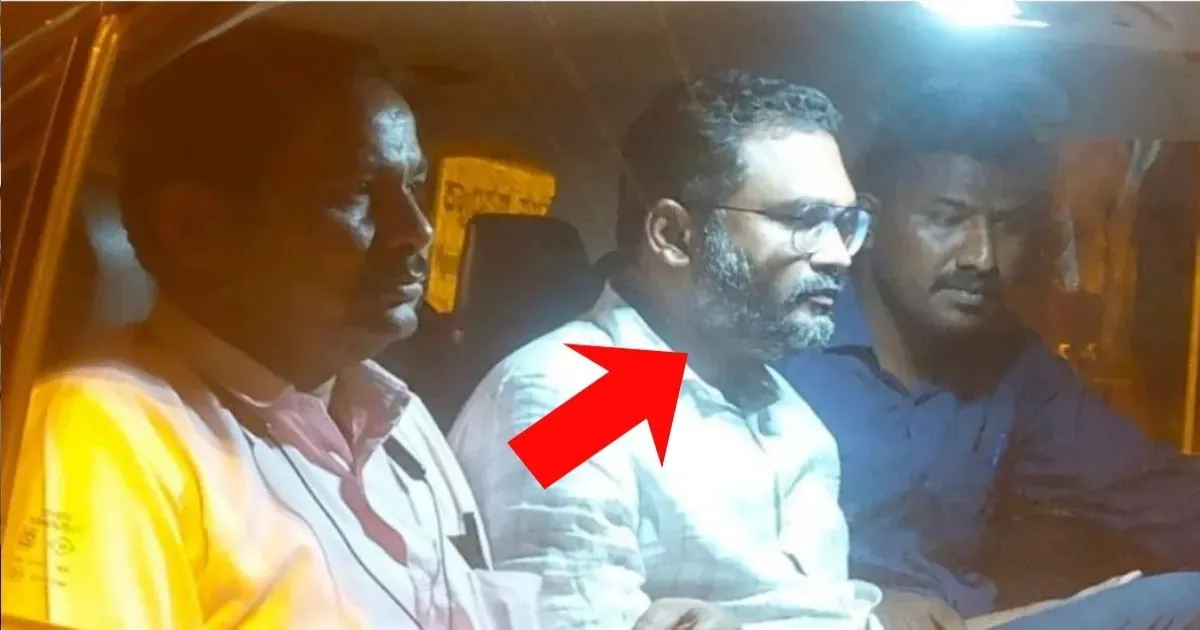 50 लाख रुपये की रिश्वत लेते तहसीलदार रंगे हाथ गिरफ्तार, 1 करोड़ और एक एकड़ जमीन की थी मांग