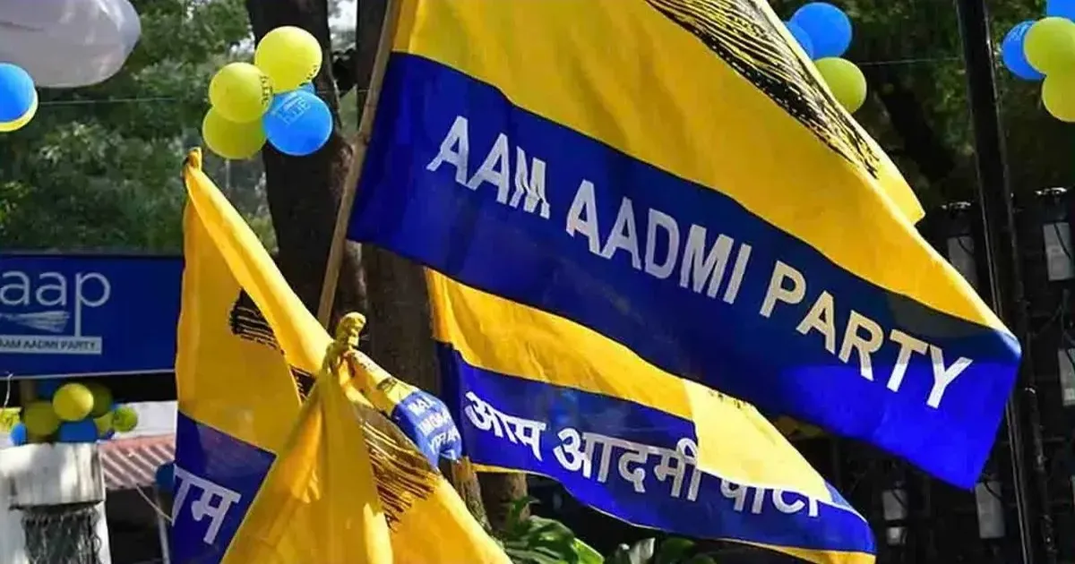 वोट चोरी नहीं होने देंगे: दिल्ली सीईओ कार्यालय के बाहर आम आदमी पार्टी ने विपक्ष के प्रदर्शन में लिया हिस्सा