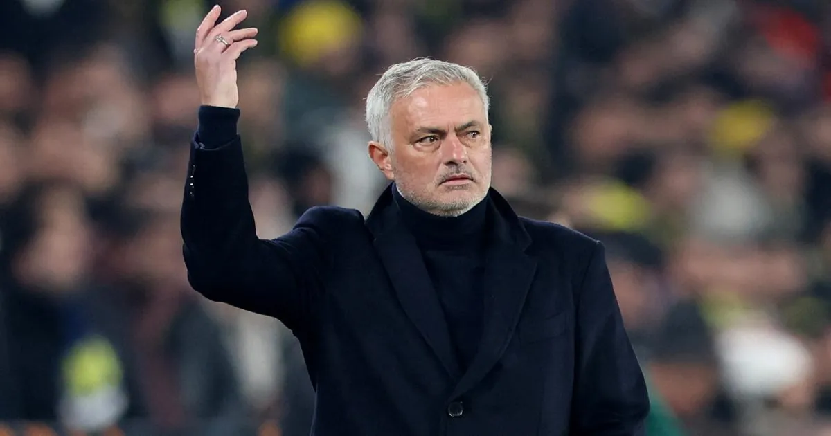 jose-mourinho-sacked-fenerbahce-champions-league