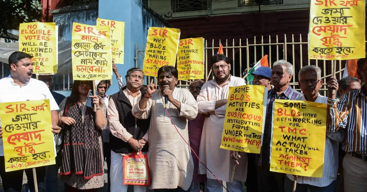 टीएमसी का शाह पर तीखा हमला, अक्षम गृह मंत्री बताया, इस्तीफ़े की माँग