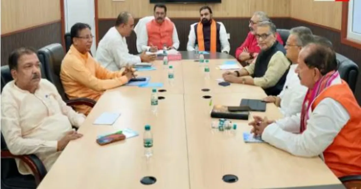 बांकीपुर उपचुनाव: बीजेपी कोर ग्रुप की बैठक में उम्मीदवार पर मंथन, नील रतन घोष के नाम की चर्चा तेज