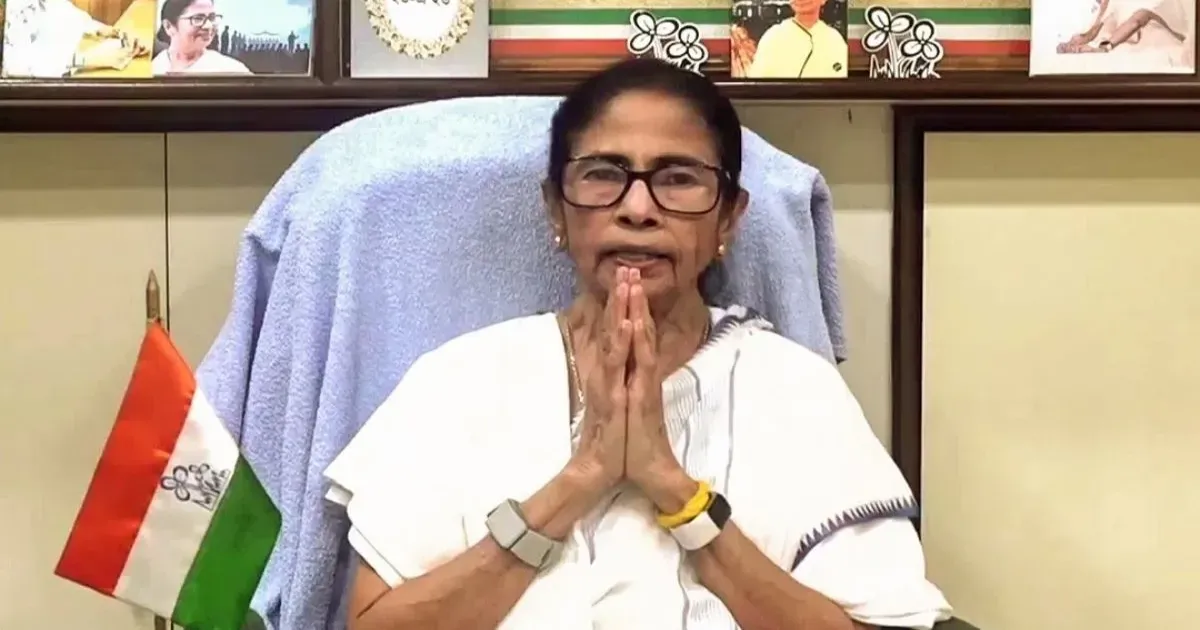 TMC के नाम और चुनाव चिन्ह विवाद पर सुप्रीम कोर्ट का आदेश, चुनाव आयोग को 3 महीने में फैसला लेने को कहा