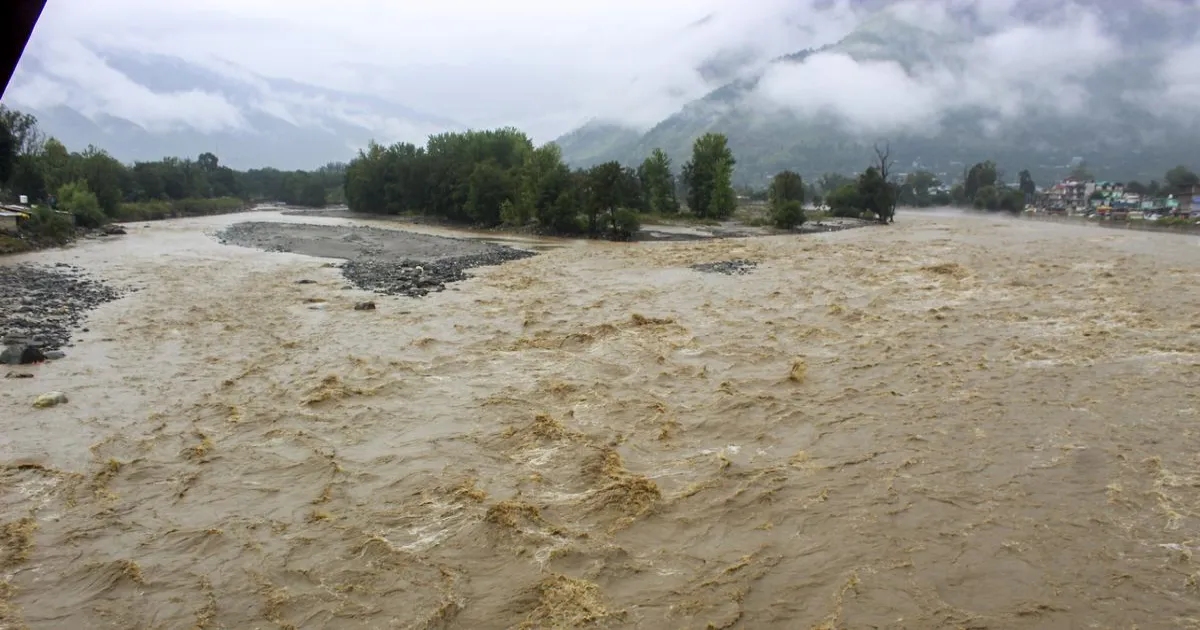 सितंबर में अधिक बारिश की संभावना, आईएमडी ने बाढ़ और भूस्खलन का अलर्ट जारी किया