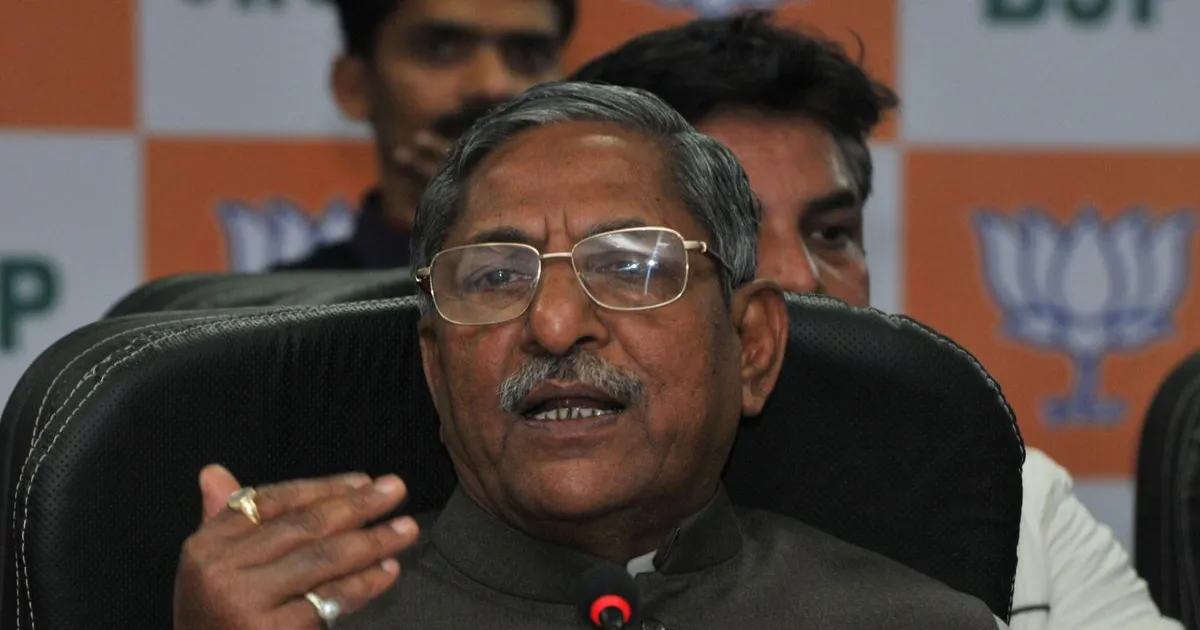 बिहार विधानसभा चुनाव : भाजपा ने 71 उम्मीदवारों की पहली सूची जारी, नंद किशोर यादव का नाम शामिल नहीं