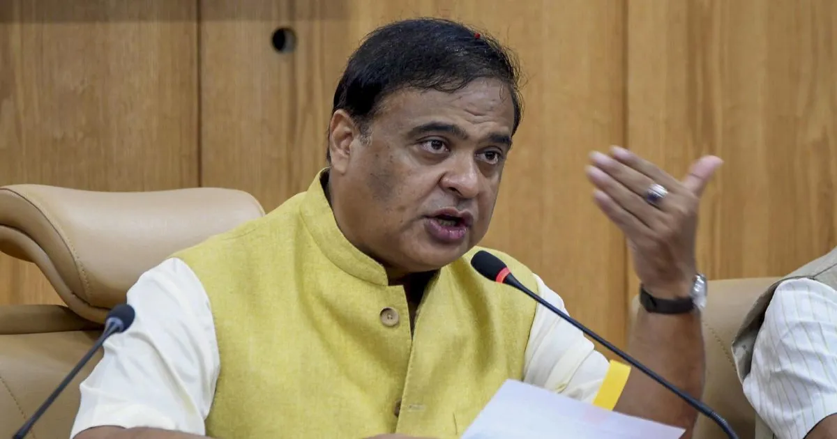असम के मुख्यमंत्री हिमंत बिस्वा सरमा ने स्वदेशी लोगों के लिए हथियार लाइसेंस आवेदन पोर्टल लॉन्च किया