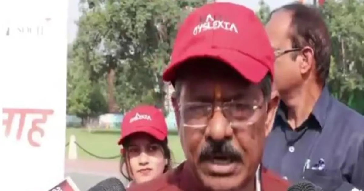 दिल्ली भाजपा अध्यक्ष हर्ष मल्होत्रा ने कर्तव्य पथ पर मार्च में डिस्लेक्सिया के प्रति जताई जागरूकता की जरूरत