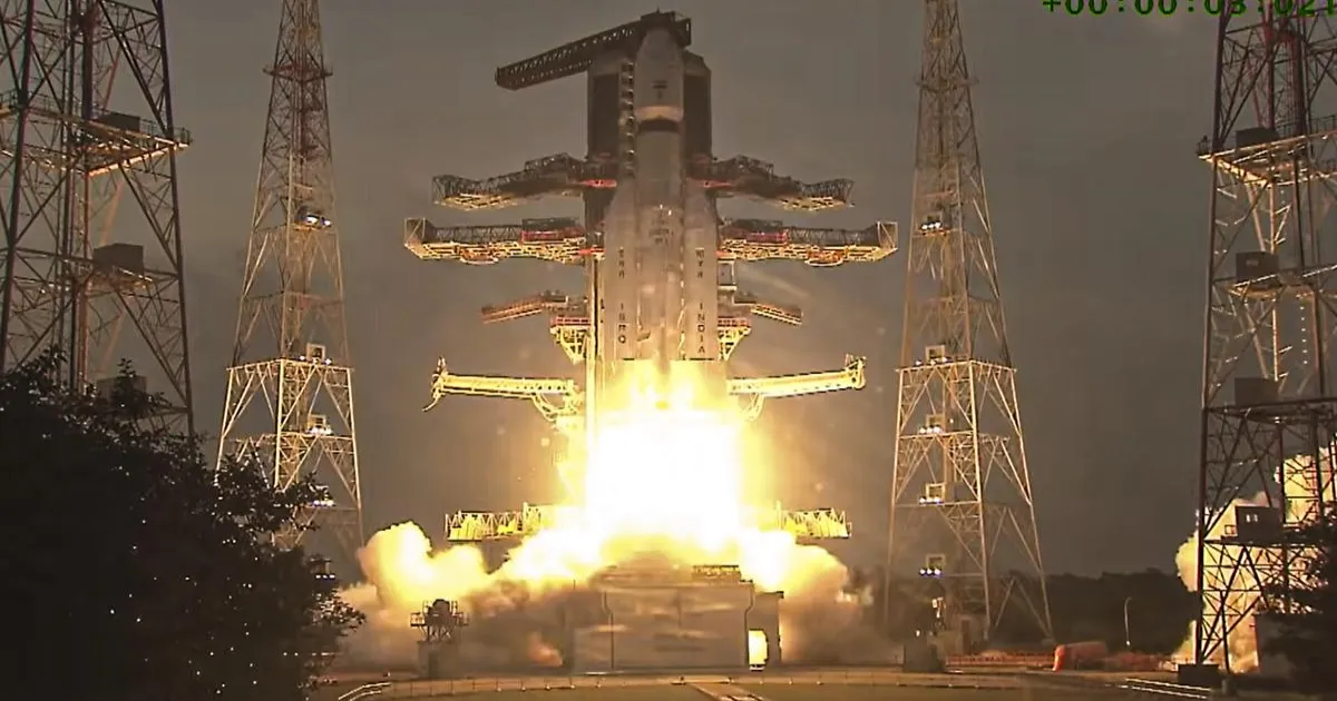 isro-bahubali-rocket-launch-cms03