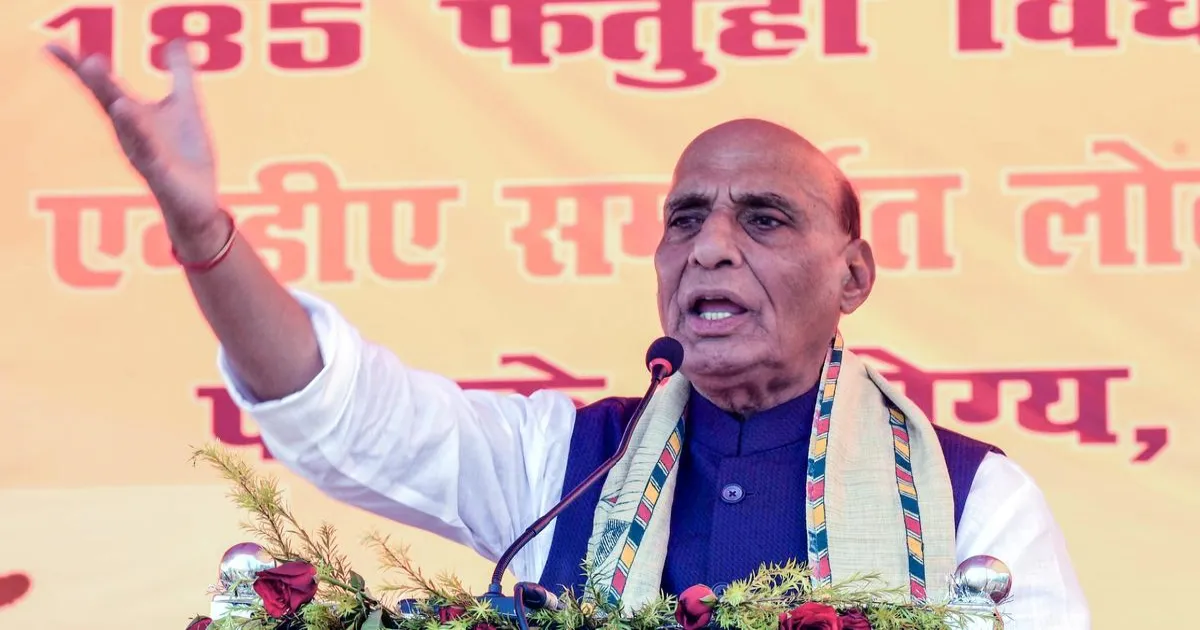 वोट चोरी का आरोप बेबुनियाद, सबूत है तो चुनाव आयोग जाएं: राजनाथ सिंह