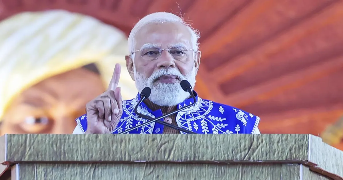 आदिवासी गौरव दिवस पर PM मोदी का कांग्रेस पर प्रहार, कहा—स्वतंत्रता संग्राम में आदिवासियों के योगदान को जानबूझकर भुलाया गया