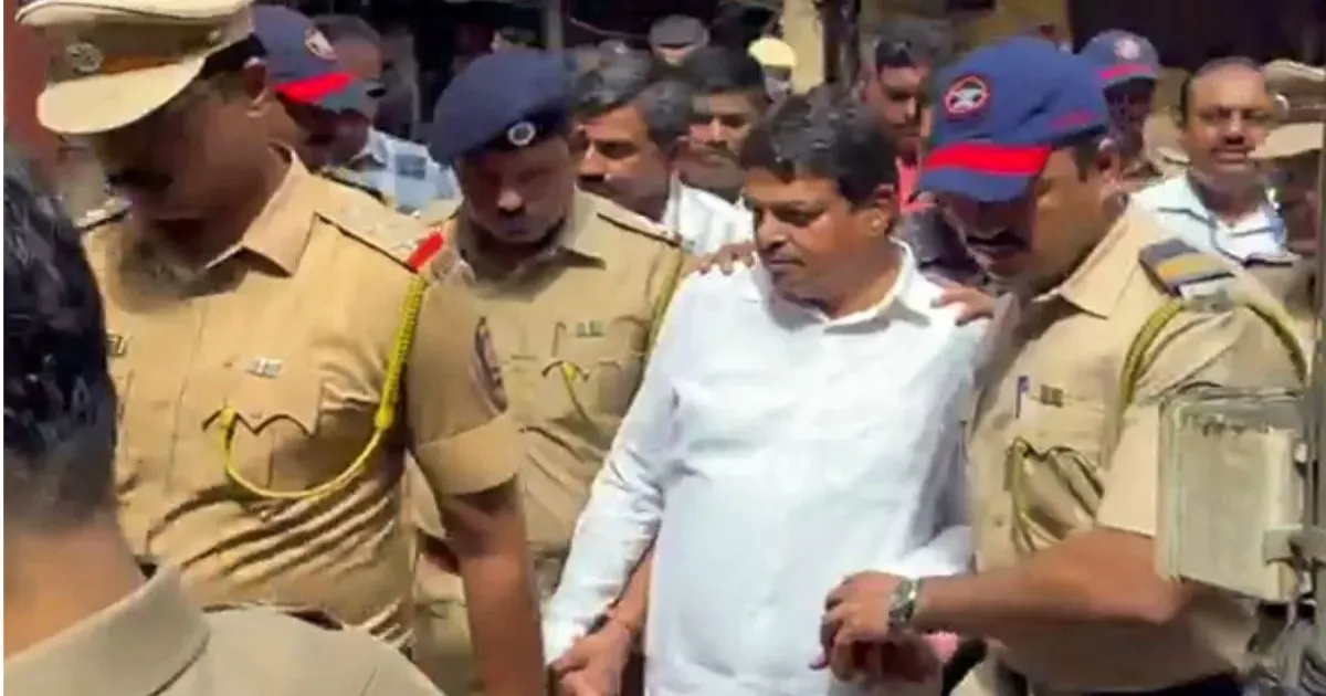 डॉक्टरों से मारपीट मामले में शिवसेना पार्षद रमेश म्हात्रे की जमानत रद्द, हाईकोर्ट ने 19 जुलाई तक सरेंडर का दिया आदेश