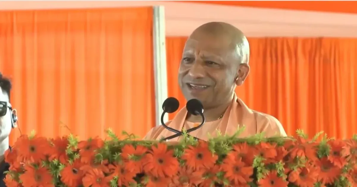 योगी आदित्यनाथ ने अखिलेश यादव को दिया अयोध्या से चुनाव लड़ने का न्योता, बोले- आमने-सामने हो मुकाबला