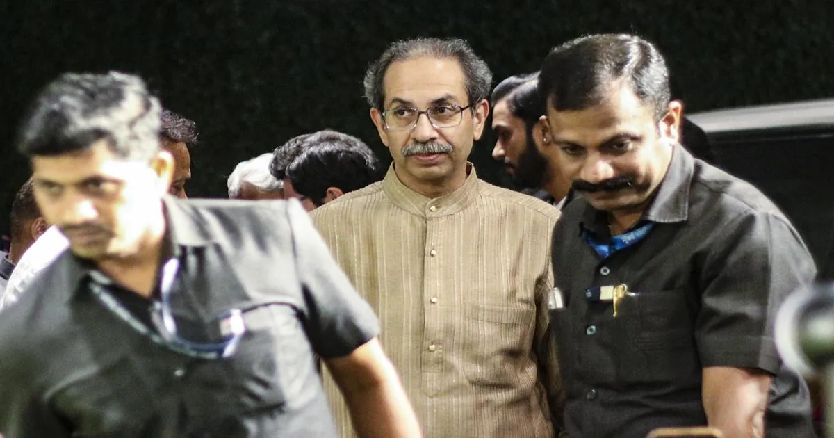 शिवसेना प्रतीक विवाद: सुप्रीम कोर्ट 21 जनवरी से करेगा उद्धव ठाकरे गुट की याचिका पर अंतिम सुनवाई