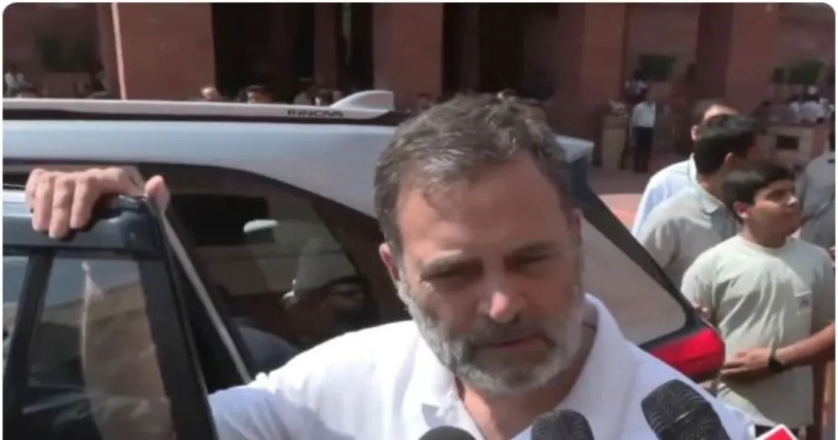 राहुल गांधी का तंज: भारत की विदेश नीति वैश्विक मजाक, पाकिस्तान की भूमिका पर सवाल उठाए