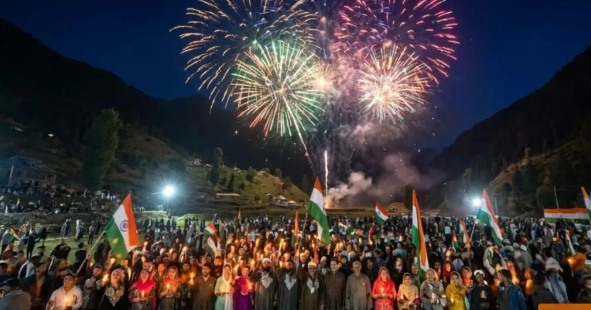 एलओसी से सटी केरन घाटी में आधी रात को ऐतिहासिक स्वतंत्रता दिवस समारोह, आतिशबाजी और देशभक्ति के नारों से गूंजा इलाका