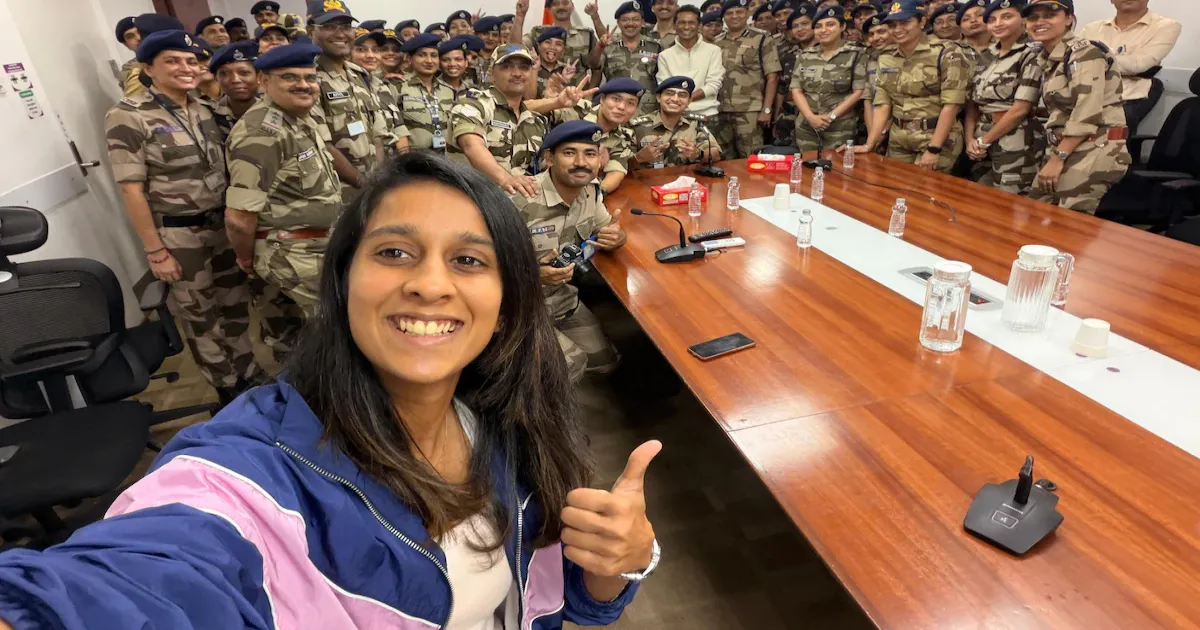 jemimah-rodrigues-honoured-by-cisf-at-mumbai-airport