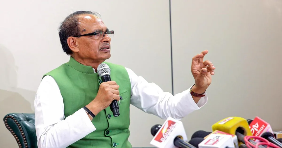 कांग्रेस बोझ बन चुकी है, गठबंधन पार्टियां डूब रही हैं: शिवराज सिंह चौहान