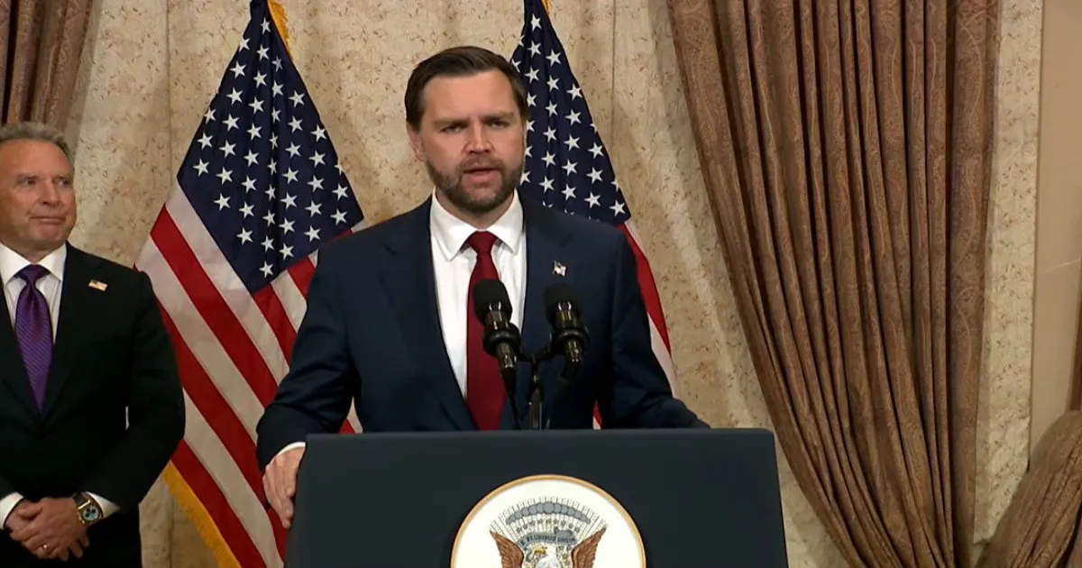 अमेरिका-ईरान वार्ता में गतिरोध बरकरार, जेडी वेंस बोले—अब तक नहीं बनी सहमति