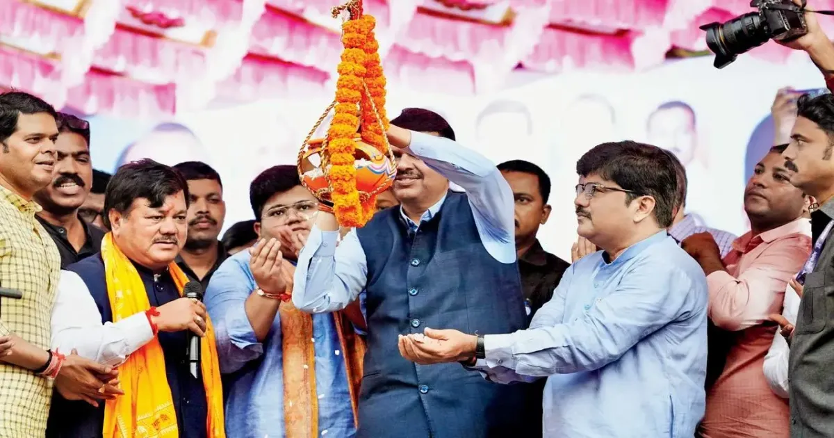 mahayuti-breaks-pot-of-sins-bmc-change-imminent
