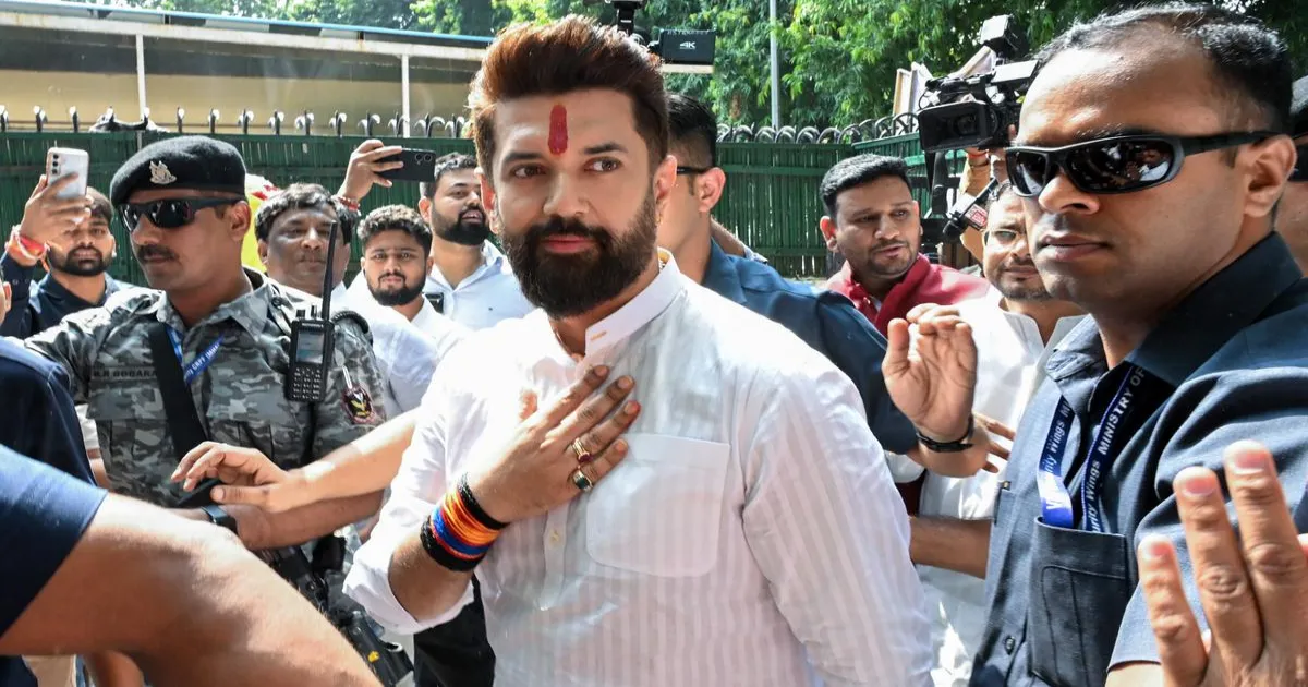 एलजेपी को सीटें मिलने पर एनडीए सहयोगियों में नाराज़गी, भाजपा के लिए बढ़ी मुश्किलें
