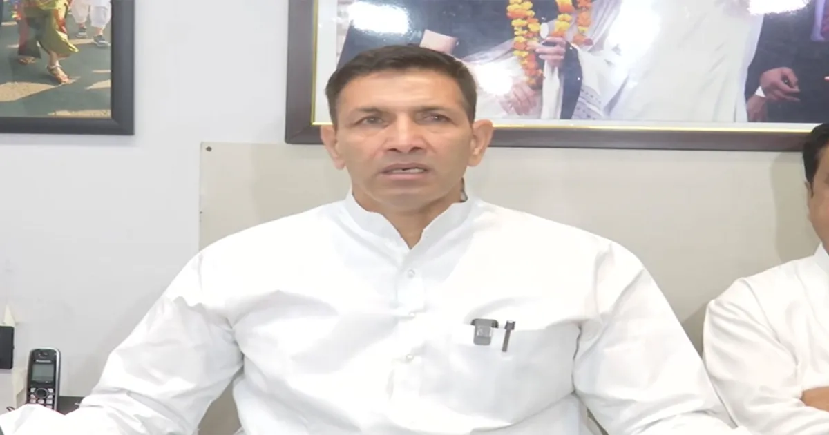 RSS, बीजेपी ने लोकतंत्र की मूल भावना को नष्ट किया': मध्य प्रदेश कांग्रेस प्रमुख ने दतिया विधायक अयोग्यता पर केंद्र और राज्य सरकार पर साधा निशाना