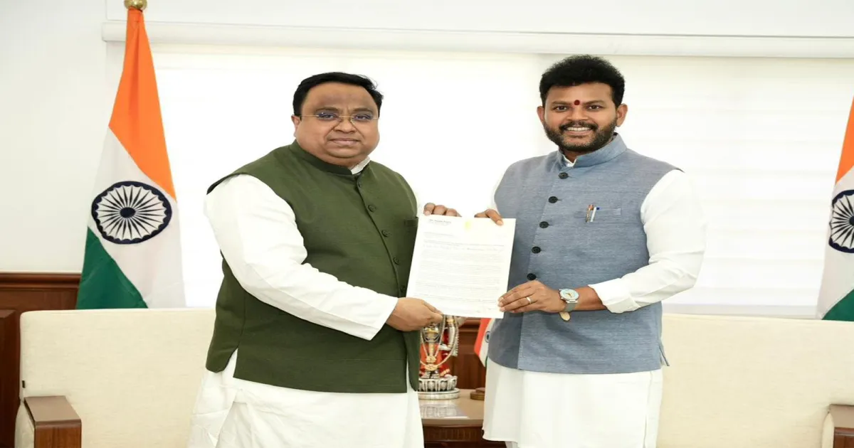 बीजेडी सांसद सस्मित पात्रा ने रांगीलुंडा एयरस्ट्रिप को भुवनेश्वर एयरपोर्ट में अपग्रेड करने की मांग की