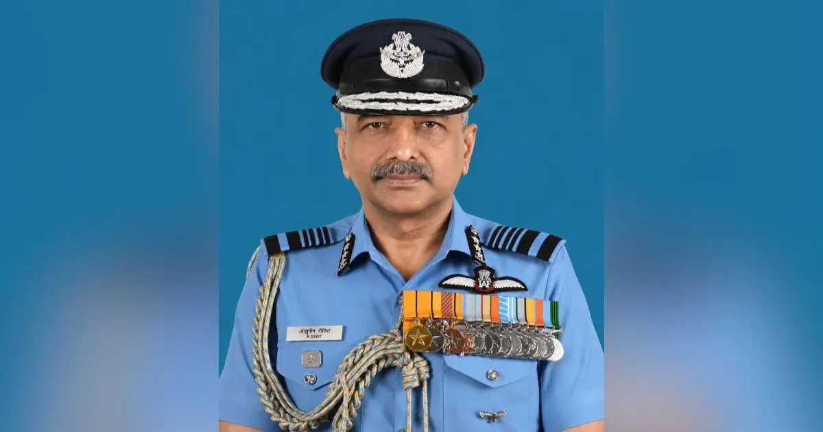 एयर मार्शल आशुतोष दीक्षित होंगे नए वायुसेना प्रमुख, तेजस और मिराज-2000 समेत कई लड़ाकू विमान उड़ाए