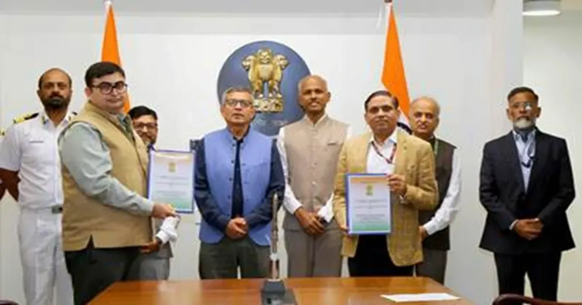 रक्षा मंत्रालय ने नौसेना के लिए 661.50 करोड़ रुपये का ब्रह्मोस करार किया, फायर कंट्रोल सिस्टम और लॉन्चर होंगे शामिल