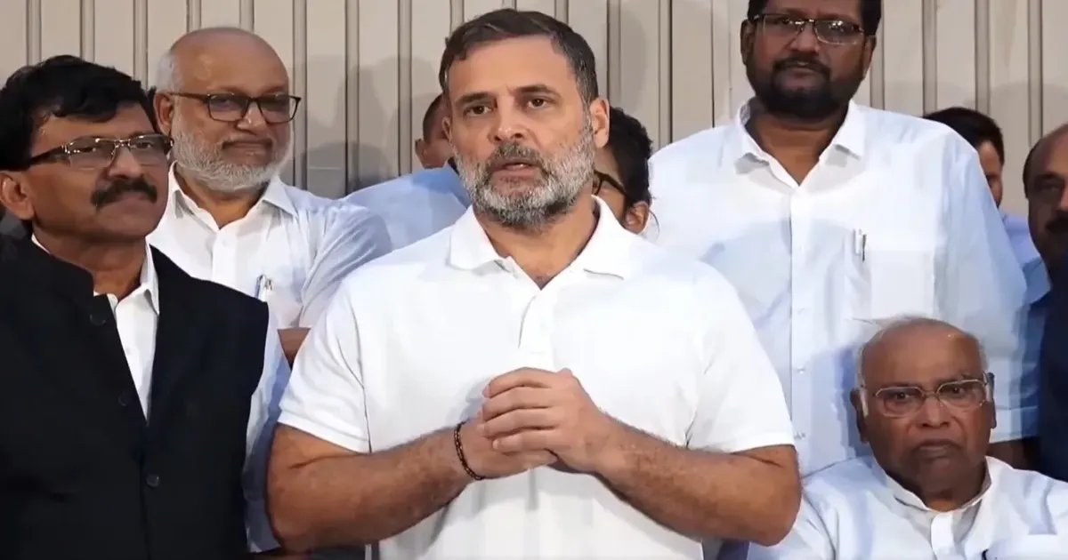 घेरा कस रहा है: राहुल गांधी का वोट चोरी के खिलाफ लड़ाई जारी रखने का ऐलान, मुख्य चुनाव आयुक्त को हटाने की मांग