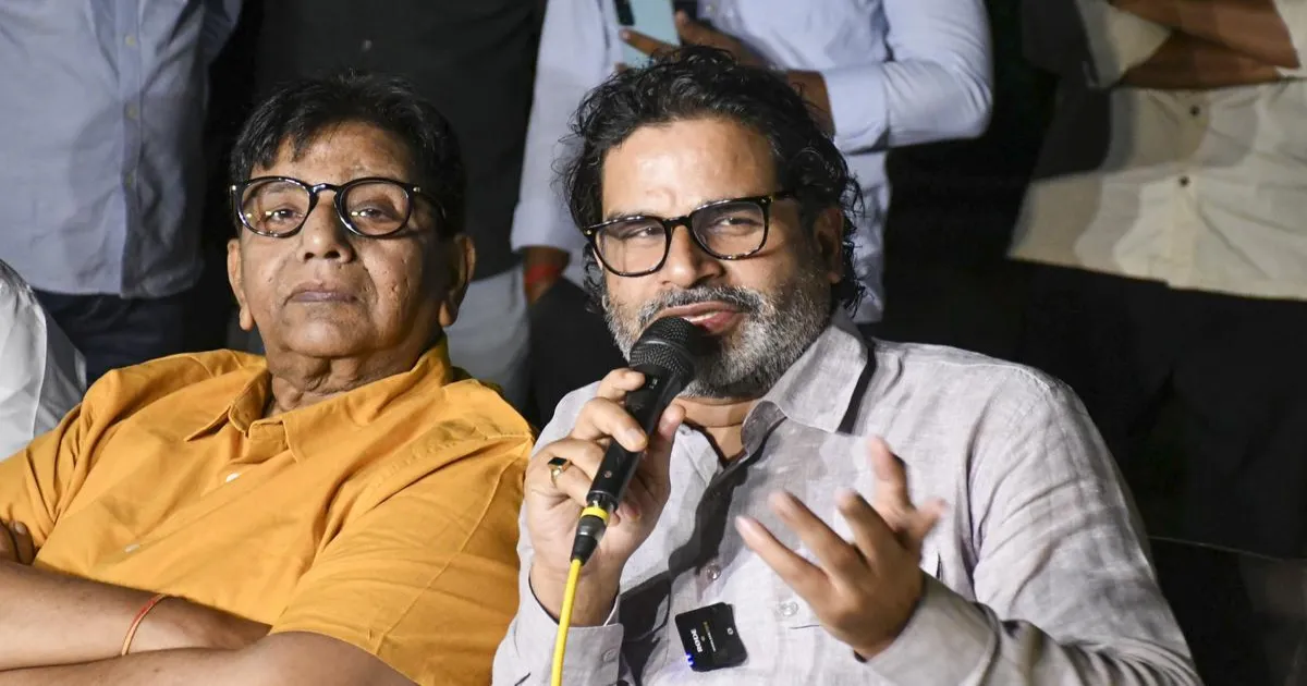 प्रशांत किशोर का दावा — तेजस्वी यादव राघोपुर हारेंगे, जैसे छह साल पहले राहुल गांधी अमेठी में हारे थे