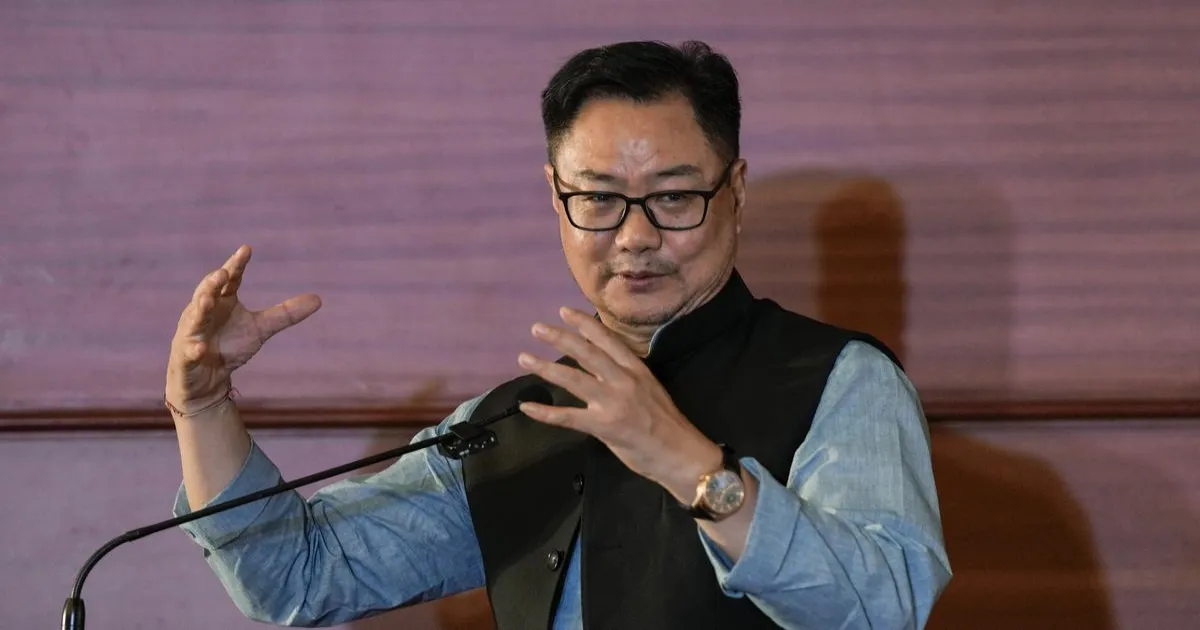संसद में बार-बार के व्यवधान विपक्ष को अधिक नुकसान पहुंचाते हैं: किरेन रिजिजू