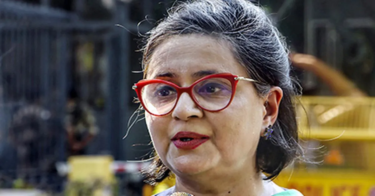 TMC ने BJP को बंगाल विरोधी कहा, चित्तरंजन दास को श्रद्धांजलि में सांसदों की अनुपस्थिति पर उठाया सवाल